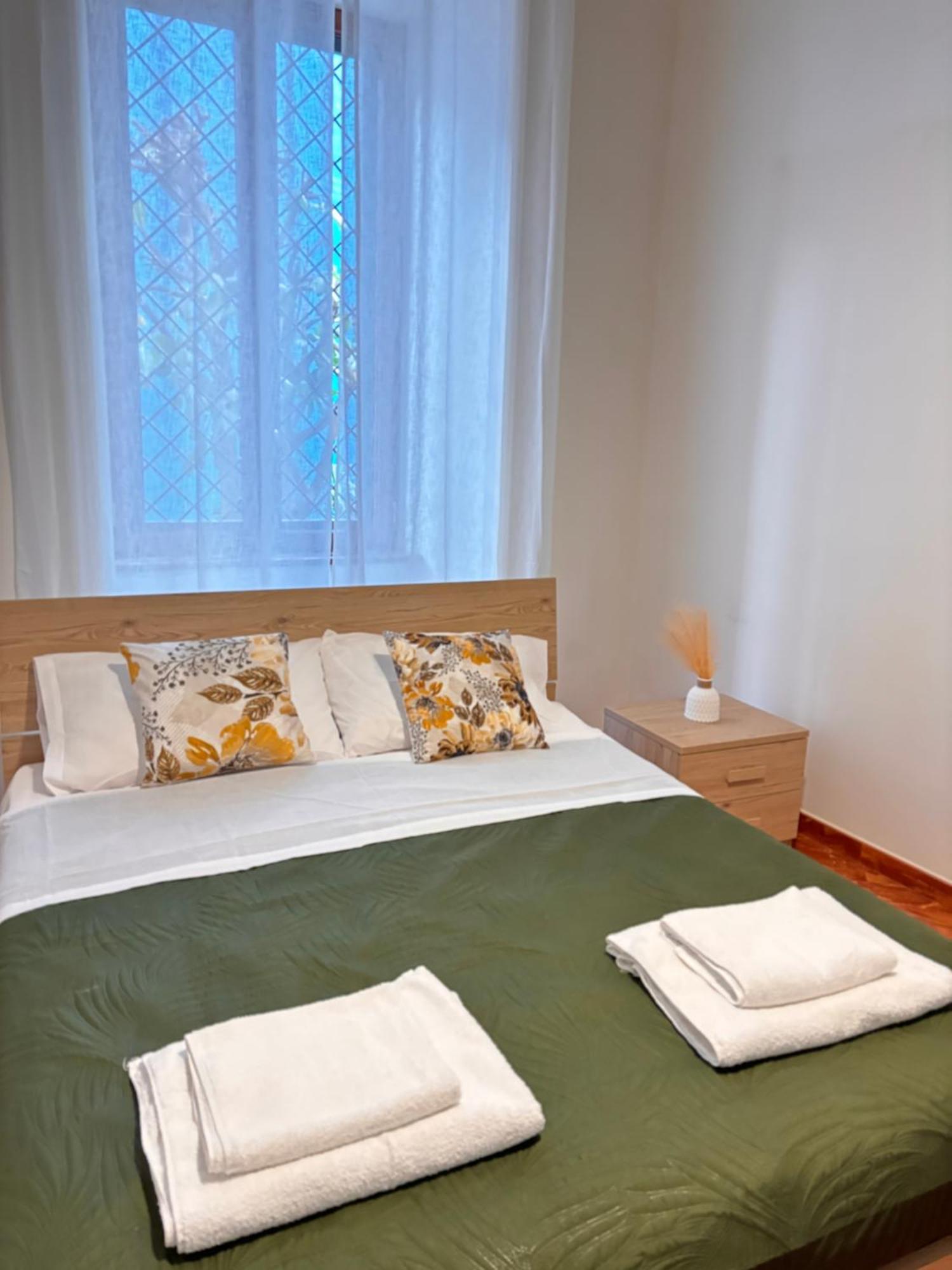 La Tela Di Elena Hotell Neapel Exteriör bild